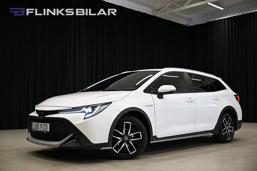 Bild 1 av Toyota Corolla TREK Hybrid 184HK Backkamera|M/K-Värmare|EnÄgare|Moms