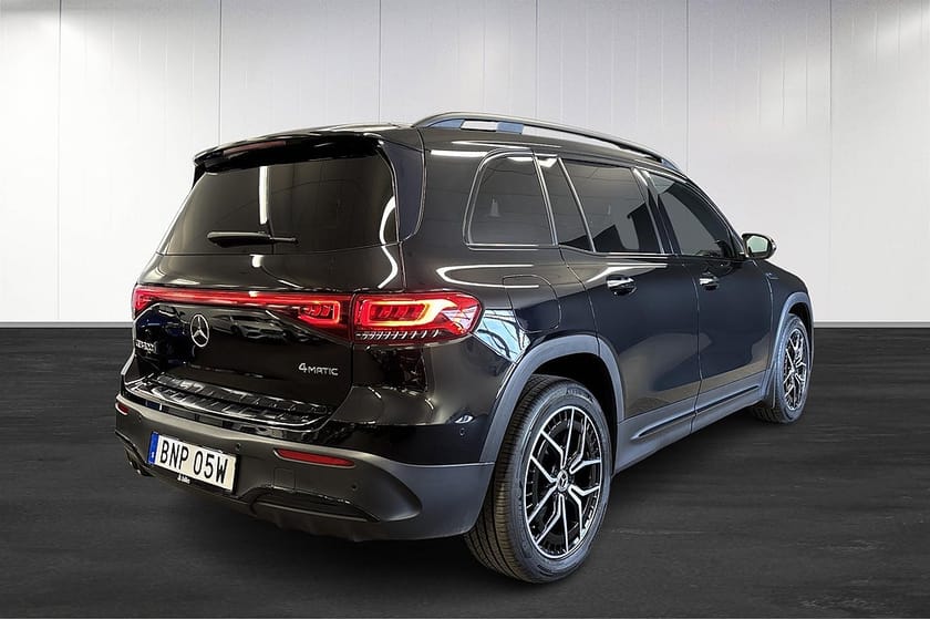 Bild 3 av Mercedes-Benz EQB 300 4MATIC AMG Line Panoramataklucka
