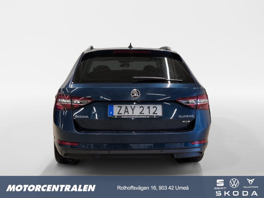 Bild 4 av Škoda Superb Kombi L&K 2,0 TDI 190HK 4X4/Drag/Backkamera/Värmare