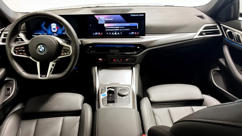 Bild 4 av BMW i4 eDrive40 Gran Coupé M Sport Rattvärme HiFi Comfort Access Drag