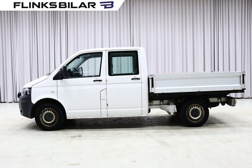 Bild 1 av Volkswagen Transporter Chassi Dubbelhytt TDI 140HK Dubbelhytt|Flak|Drag|Värmare|Moms