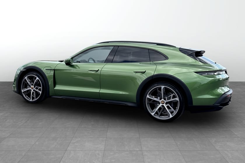 Bilde 4 av Porsche Taycan 4 Cross Turismo 4,BOSE,BAKAKSEL,18-VEIS,MATRIX,ACC,PANO,SPORT CHRONO