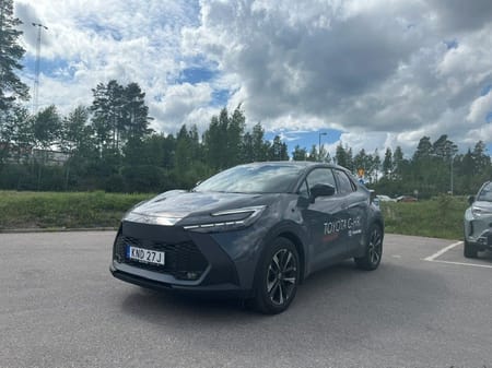 Toyota C-HR PHEV 2,0 Laddhybrid FWD Style Teknikpaket, Vinterhjul