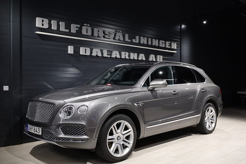 Bild 1 av Bentley Bentayga 6.0 W12 Onyx Edition 608hk