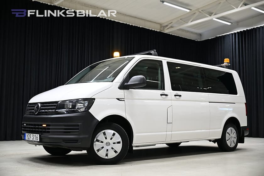 Bild 1 av Volkswagen Caravelle 4Motion DSG 150HK L2 9-Sits|Drag|Värmare|EnÄgare|Moms