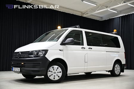 Volkswagen Caravelle 4Motion DSG 150HK L2 9-Sits|Drag|Värmare|EnÄgare|Moms