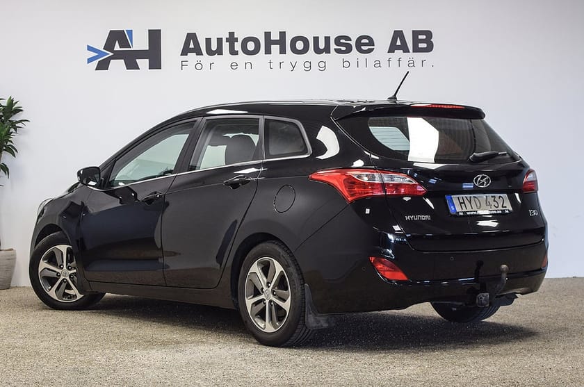 Bild 2 av Hyundai i30 Kombi 1.6 CRDi Comfort Drag P-Sensor Rattvärme