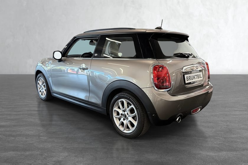 Bilde 4 av MINI Cooper 3-dørs Pepper Steptronic /Skinn/Panorama