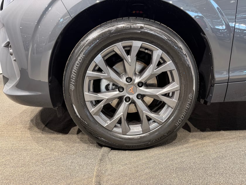 Bild 4 av CUPRA Terramar eTSI Privatleasingkampanj