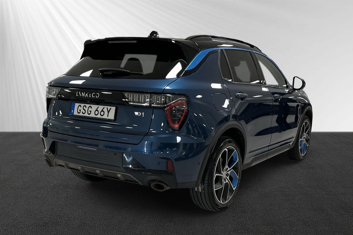 Lynk & Co 01 PHEV