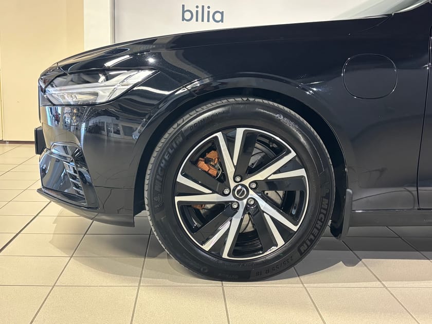 Bild 3 av Volvo V90 Recharge T8 R-Design | Luftfjädring | Dragkrok |