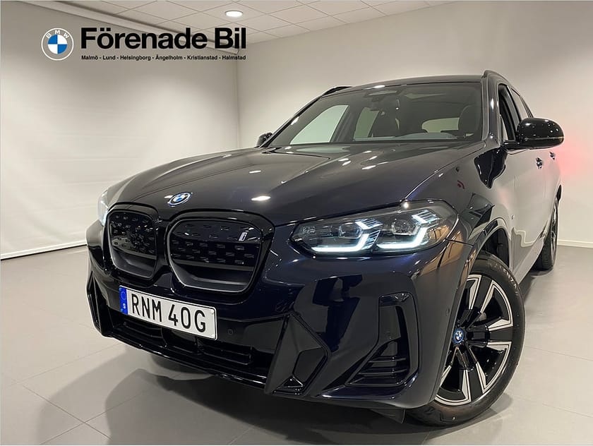 Bild 1 av BMW iX3 M-Sport Adaptiv Farthålllare Rattvärme Drag Fri Ser*