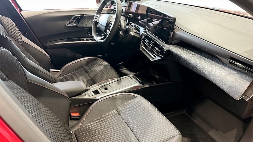 Bild 3 av Renault Clio TECHNO TCE 115 *NYA CLIO*KAMPANJ*