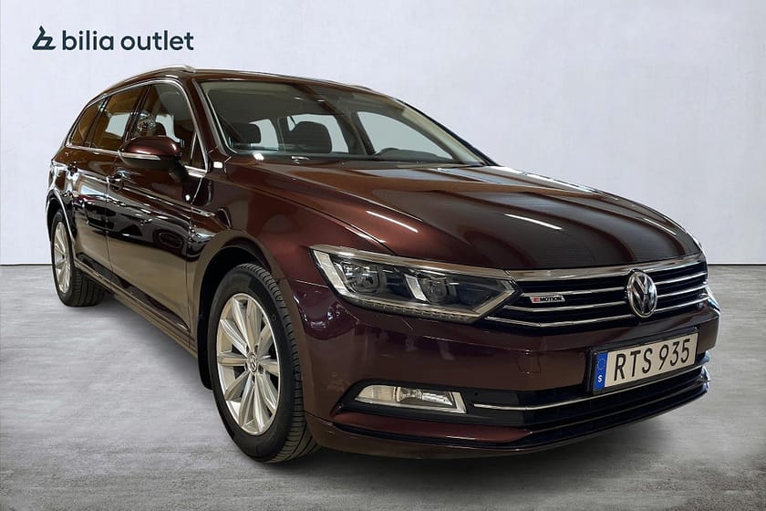 Bild 4 av Volkswagen Passat Sportscombi 2.0 TDI 4Motion / B-kamera / Drag / Värmare