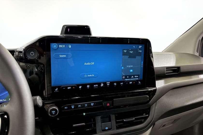 Bild 5 av Ford Transit Custom 82.5 kWh AWD E-Custom Skåp Sport 340L Elmotor 210kW/286hk 1-växlad El
