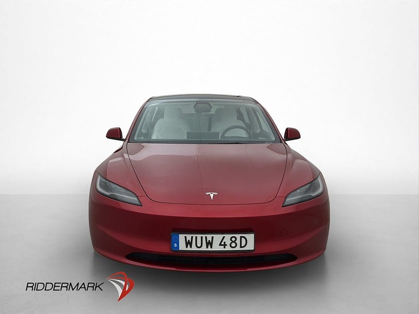 Bild 3 av Tesla Model 3 Long Range AWD Svensksåld Autopilot Värmepump