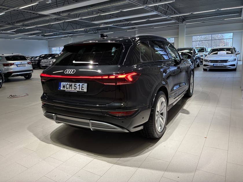 Bild 4 av Audi Q6 e-tron S-line
