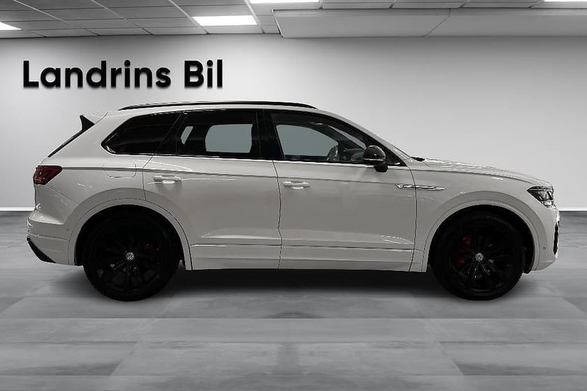Bild 4 av Volkswagen Touareg 3.0 V6 TDI 4Motion R-line (se utrutning)
