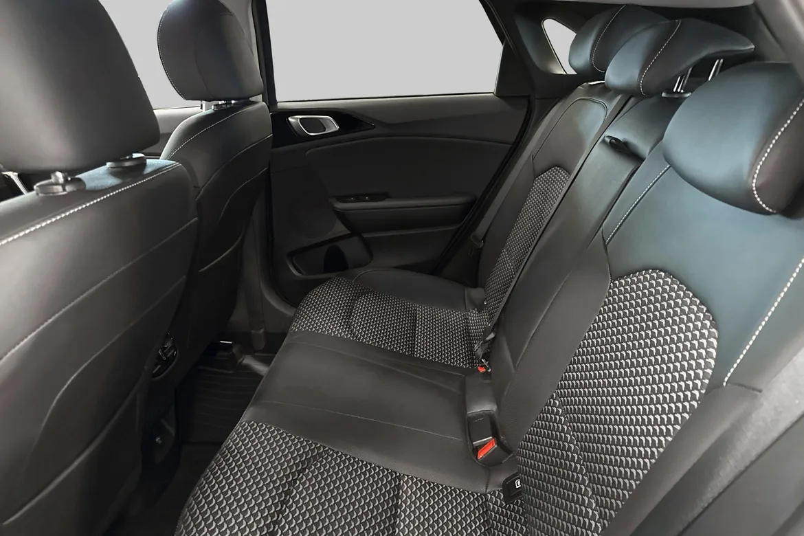 picture of a car