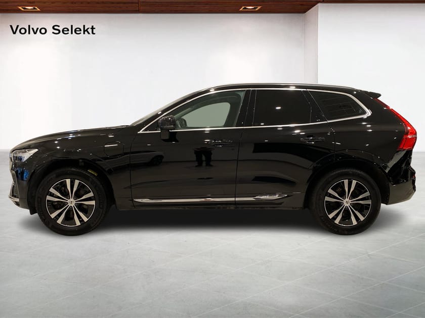 Bild 3 av Volvo XC60 Recharge T6 Core Edition - Drag!