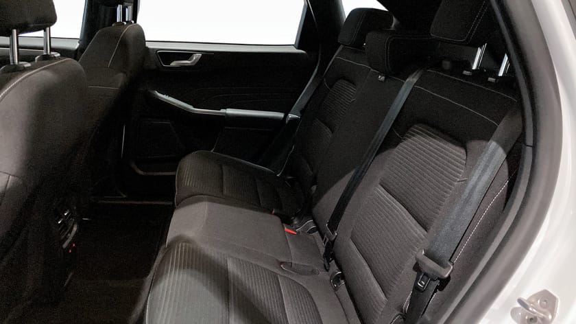 Bild 5 av Ford Kuga Plug-In Hybrid 2.5 225hk Titanium 3795kr/mån Privatleasing