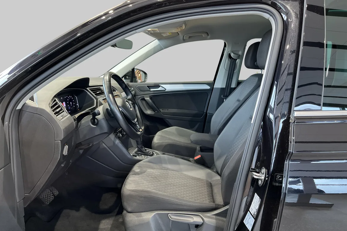 picture of a car