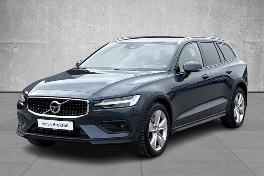 Bilde 1 av Volvo V60 Cross Country //D4 AWD // H &K // 360 // Krok // 24MND GARANTI