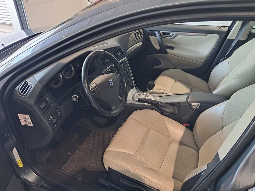 Bild 5 av Volvo V70 2.5T 210HK Classic