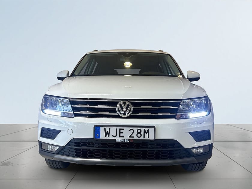 Bild 2 av Volkswagen Tiguan Allspace 7-sätes 2.0 4M 7-sits Drag Bvärmare CarPlay Kamera S&V