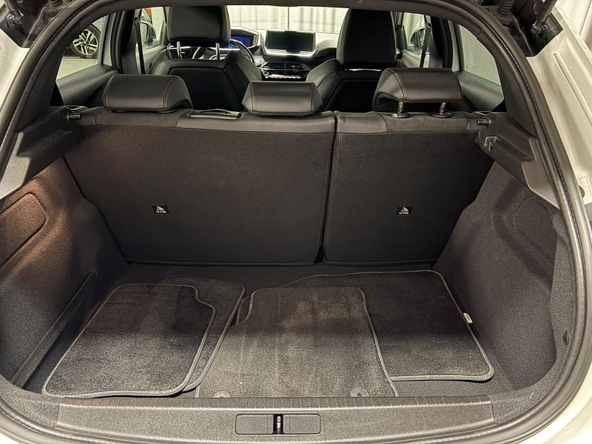 Bild 4 av Peugeot e-208 GT PACK Electric Inkl. Vinterhjul