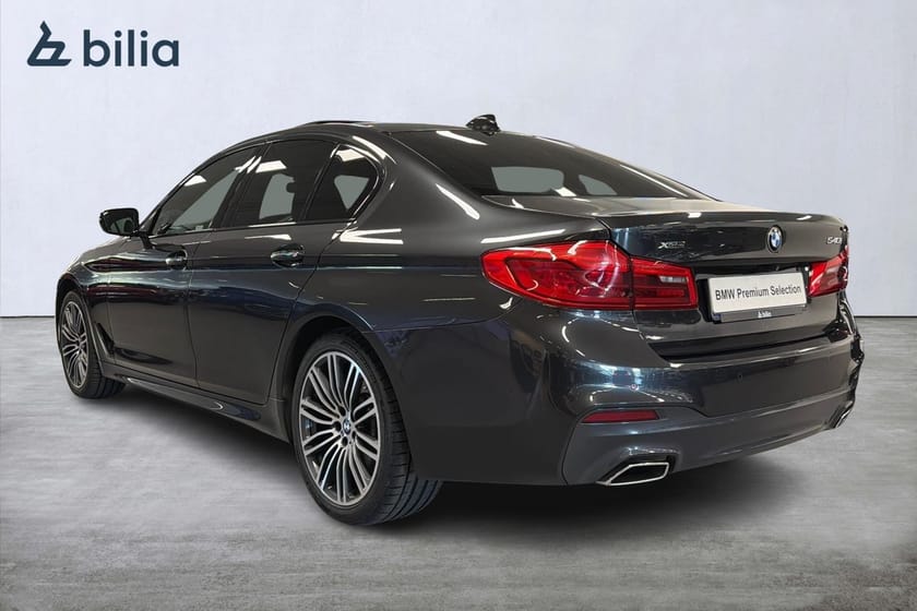 Bild 2 av BMW 540i xDrive Sedan 540 M-sport | Panorama | H&K | 360 | Värmare