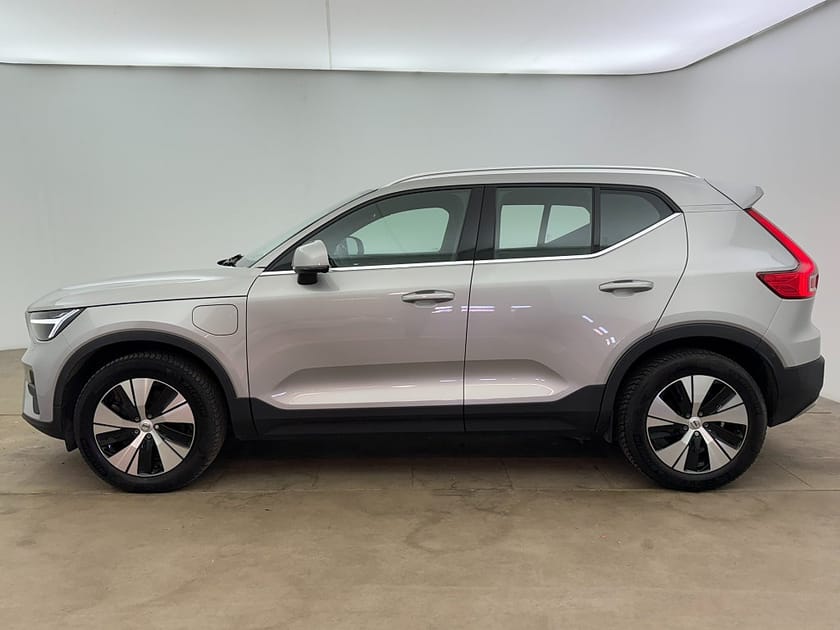 Bild 3 av Volvo XC40 Recharge T4 DCT Core Bright Backkamera Dragkrok Navi