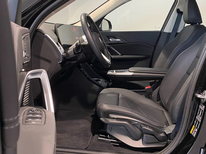 Bild 4 av BMW iX1 xDrive30 xLine 4,95% ränta Backkamera Aut Baklucka
