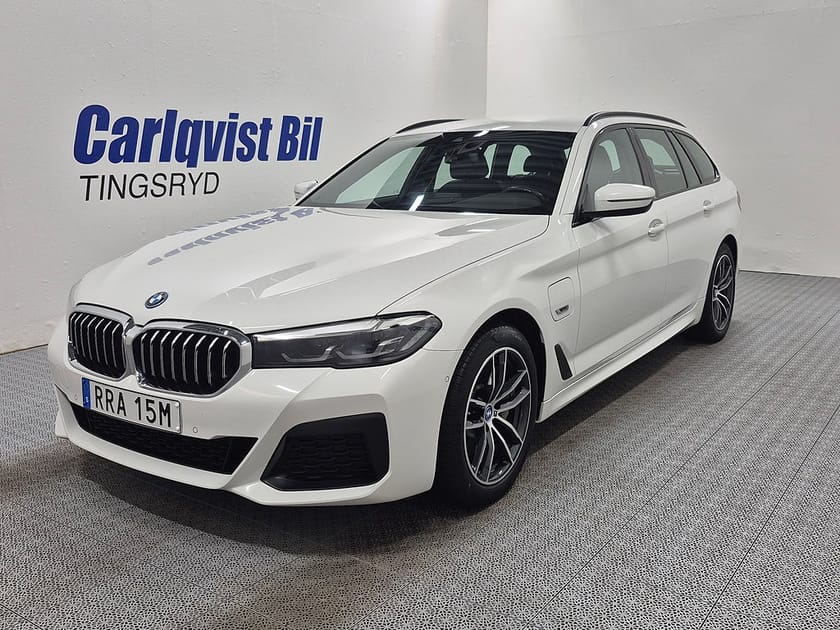 Bild 1 av BMW 530e Touring M-SPORT Plug in 292HK Läder