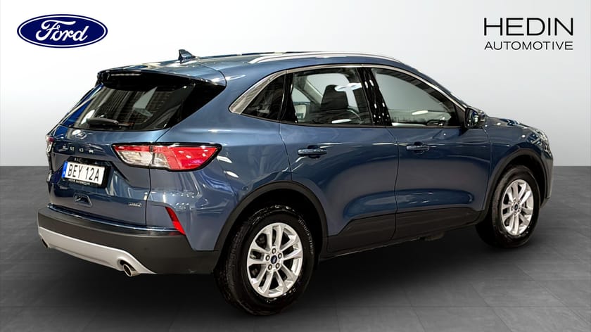 Bild 2 av Ford Kuga Plug-In Hybrid 2023 SUV TITANIUM AUT 2WD Titanium aut