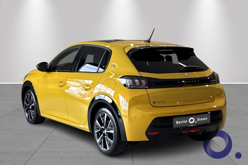Bilde 3 av Peugeot e-208 GT, DELSKINN, LED, NAVI, PANO, CARPLAY, AD. CRUISE.