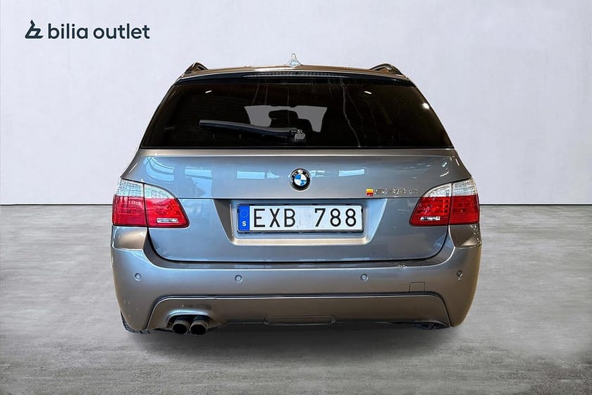 Bild 4 av BMW 530d xDrive Touring 530 xd M-Sport | Panorama | Navi | Värmare