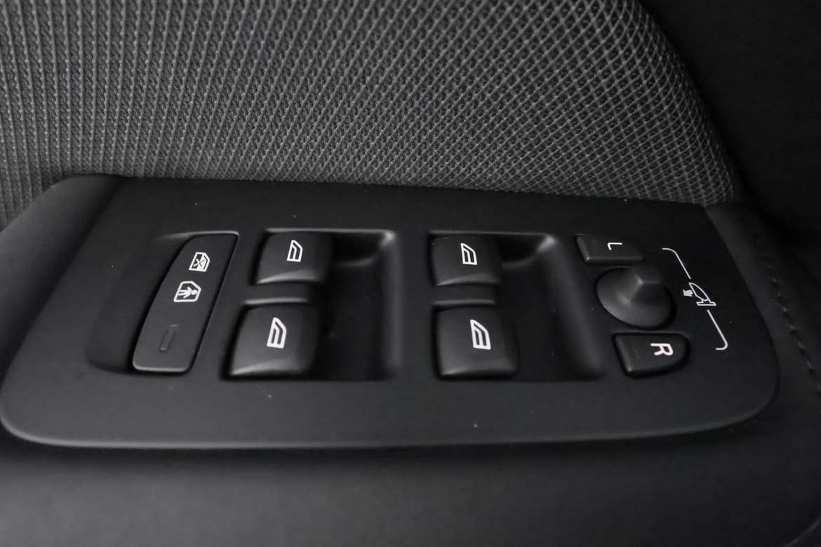 Volvo XC60 2026 - miniatyr 38