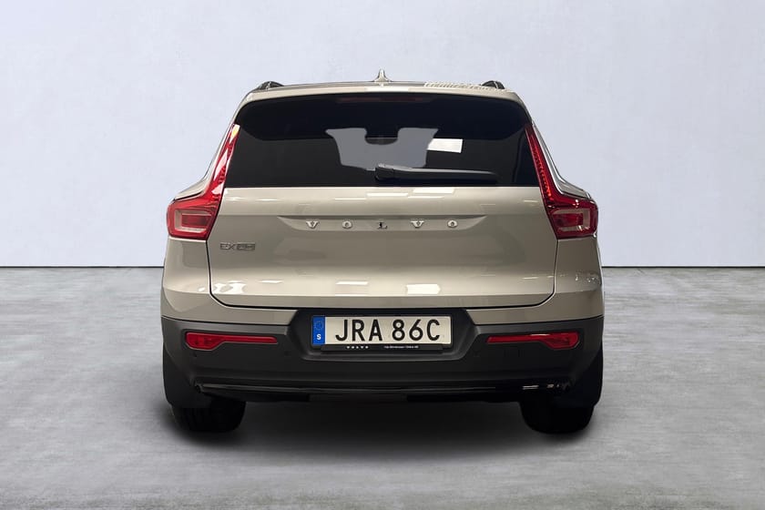 Bild 5 av Volvo EX40 Single Motor Extended Range R Plus Edt