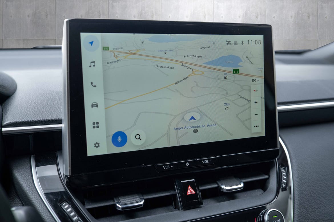 Toyota Corolla Cross Hybrid AWD-i e-CVT, 197hp, 2024