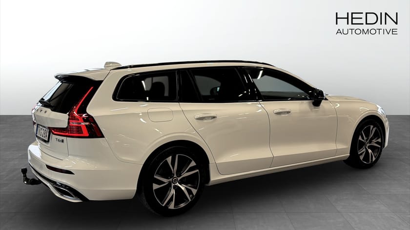 Bild 2 av Volvo V60 T6 TWIN ENGINE R-DESIGN | DRAG