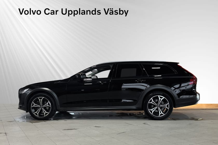 Bild 2 av Volvo V90 Cross Country B4 AWD Diesel Adv Edt