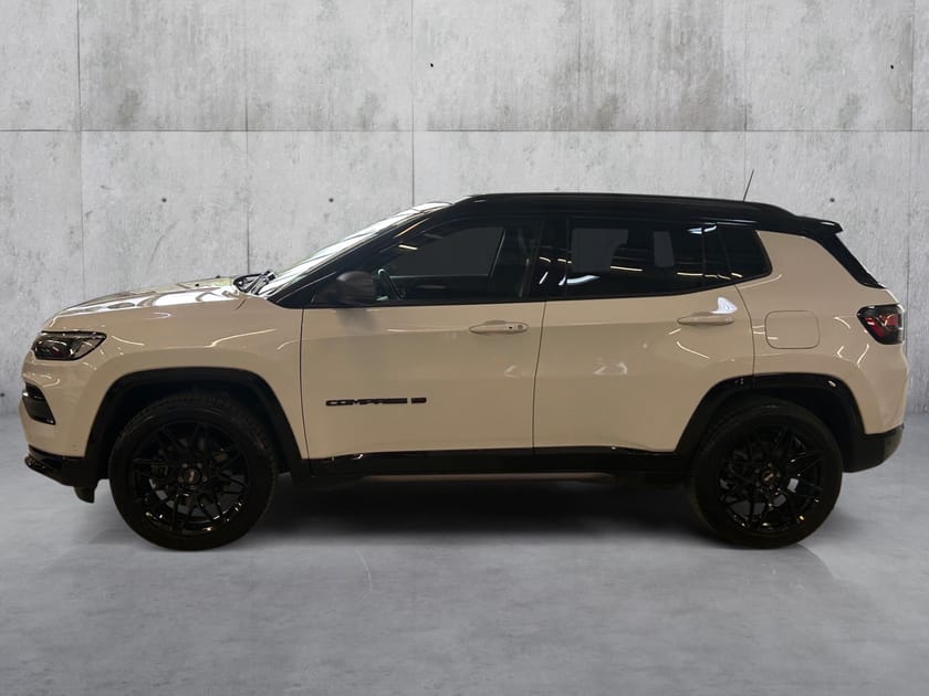 Bilde 2 av Jeep Compass 4xe 7 års garanti. AWD I Skinn I Navi I Kamera I 360 kamera I Ad. Cruise