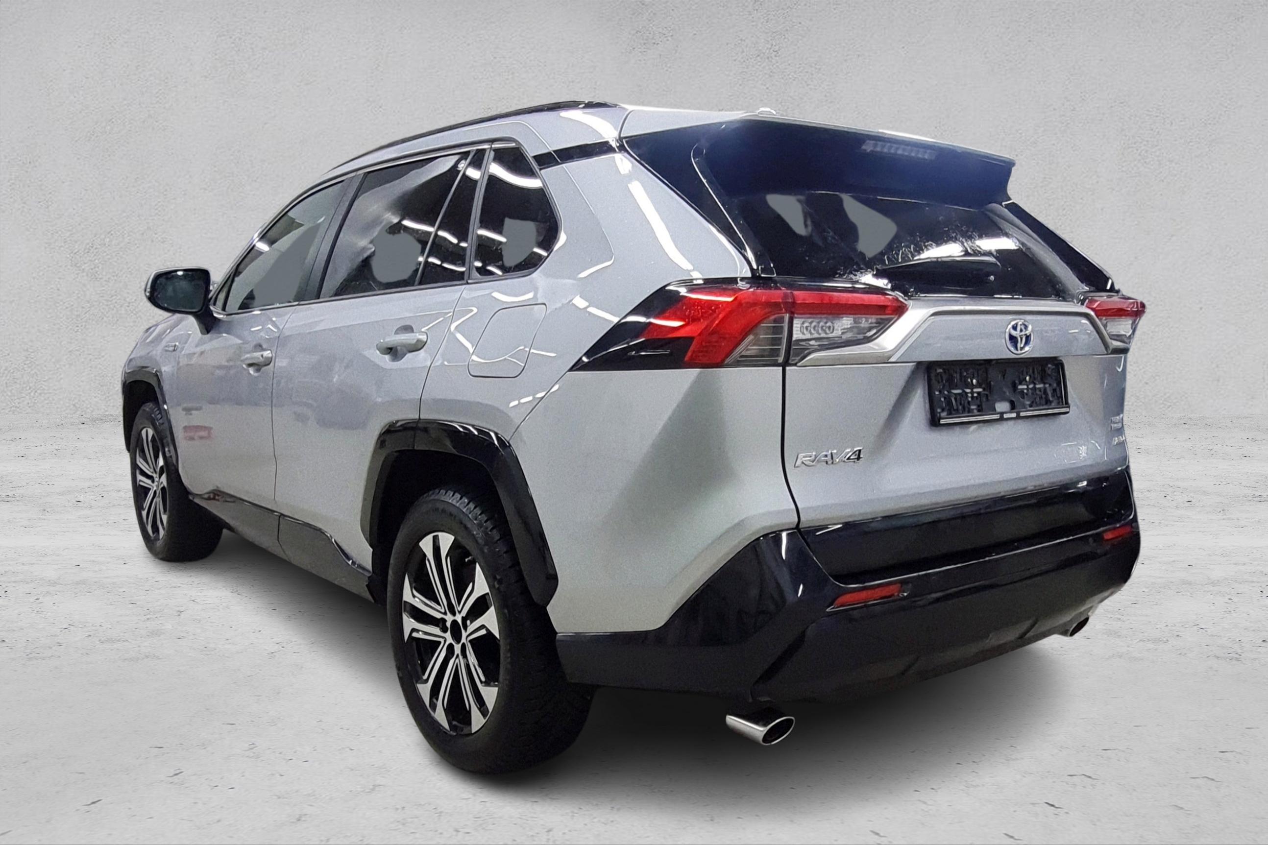 Thumnail bilde 2 av Toyota RAV4 Plug-in Hybrid