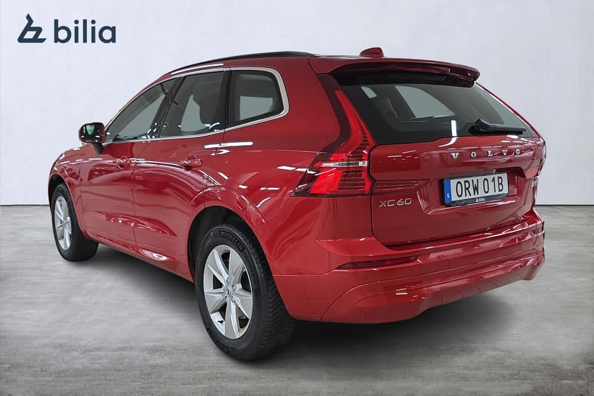 Bild 2 av Volvo XC60 B5 AWD Bensin Core/ Driver assistance/ El baklucka/ kamera bak