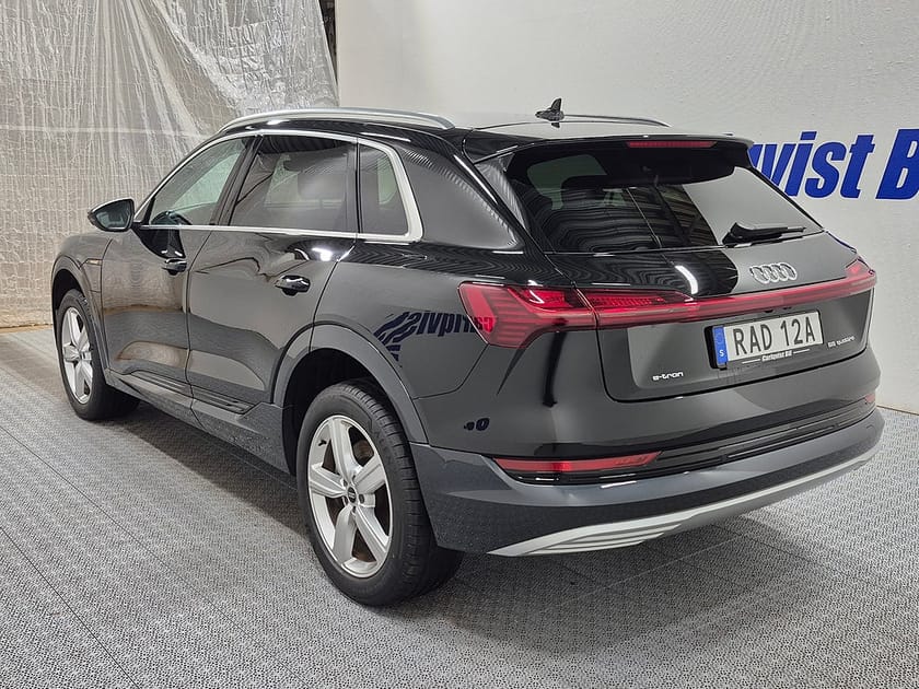 Bild 3 av Audi e-tron 55 quattro 408HK 4x4 Läder elbil