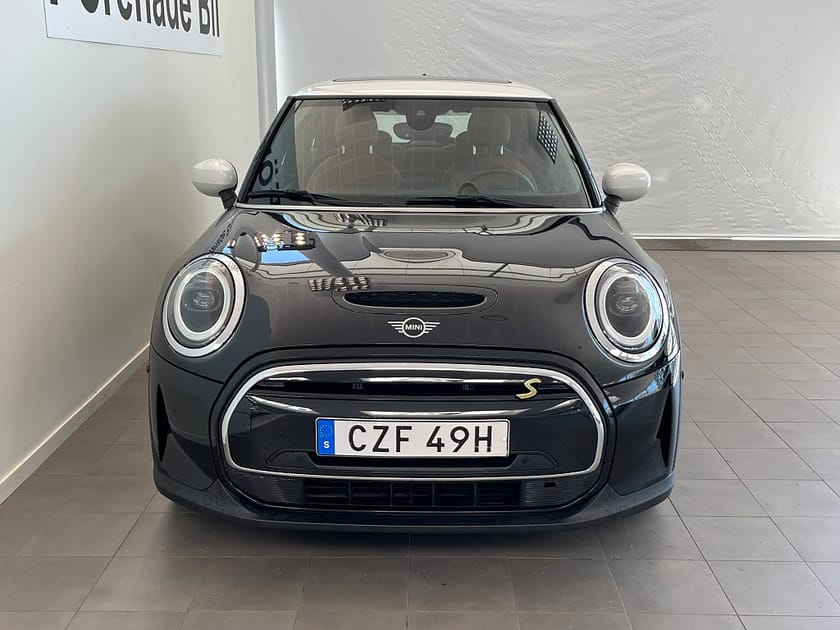 Bild 2 av MINI Cooper SE Panorama HUD H/K Backkamera Carplay Nav