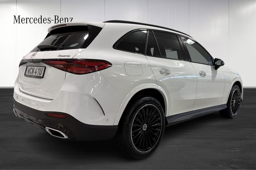 Bild 4 av Mercedes-Benz GLC 300 e 4MATIC Panorama / Burmester / Drag *DEMO*