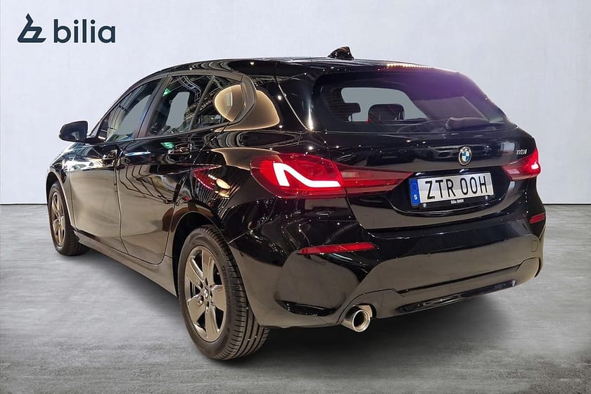 Bild 2 av BMW 118i Advantage/PDC/LED/Navi