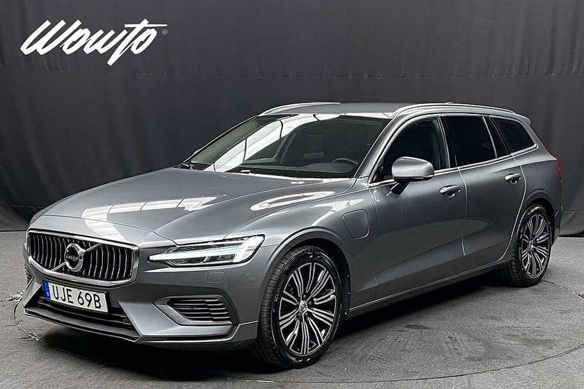 Bild 1 av Volvo V60 Recharge T6 AWD 341HK Momentum Adv /Drag /Navi /4.95%
